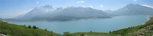 Panoramique du lac du Mont-Cenis