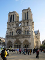 La Cathédrale de Notre-Dame depuis l'extérieur