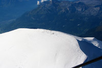 Départ de parachutes depuis le Mont Blanc